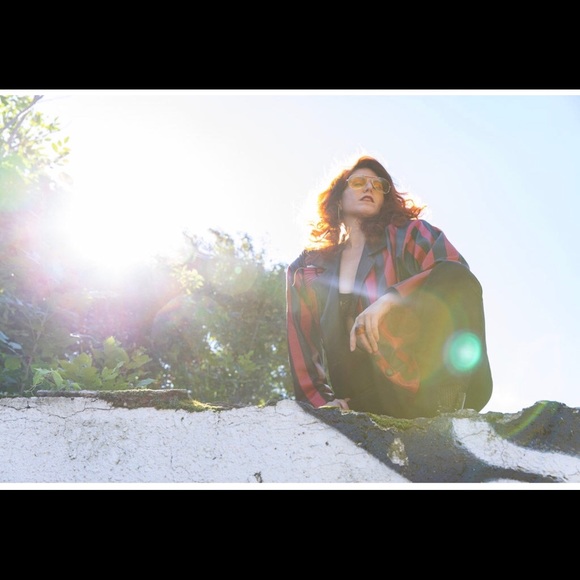 Vintage Black and Red Leather Jacket - Picture 4 of 8